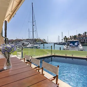 Apartment Waterside In Sotogrande Marina With Private Pool, San Roque (Andalucia)